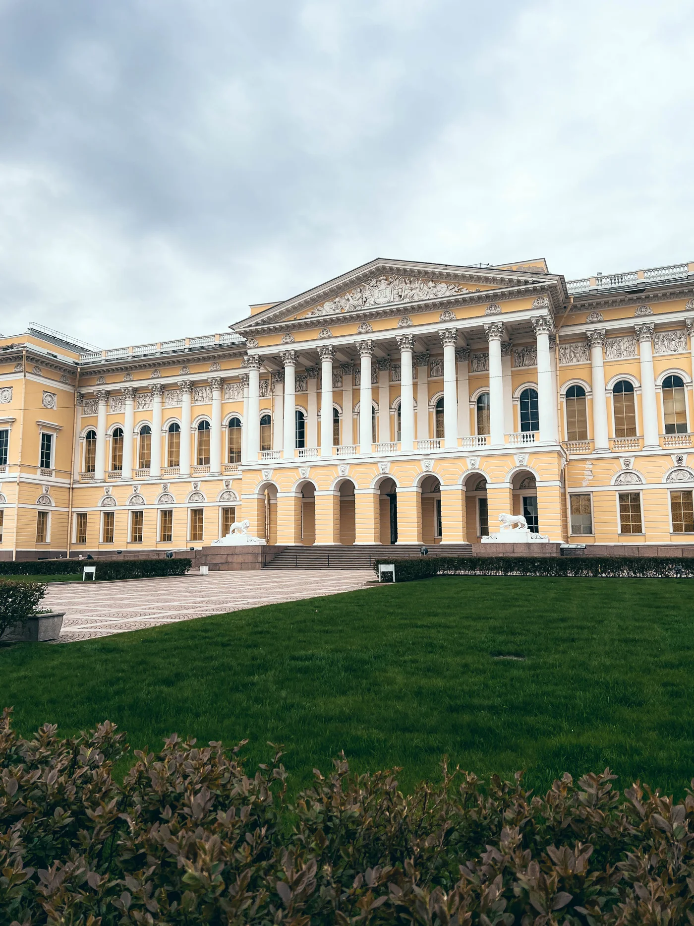 Михайловский дворец в Петербурге · фото из поездки