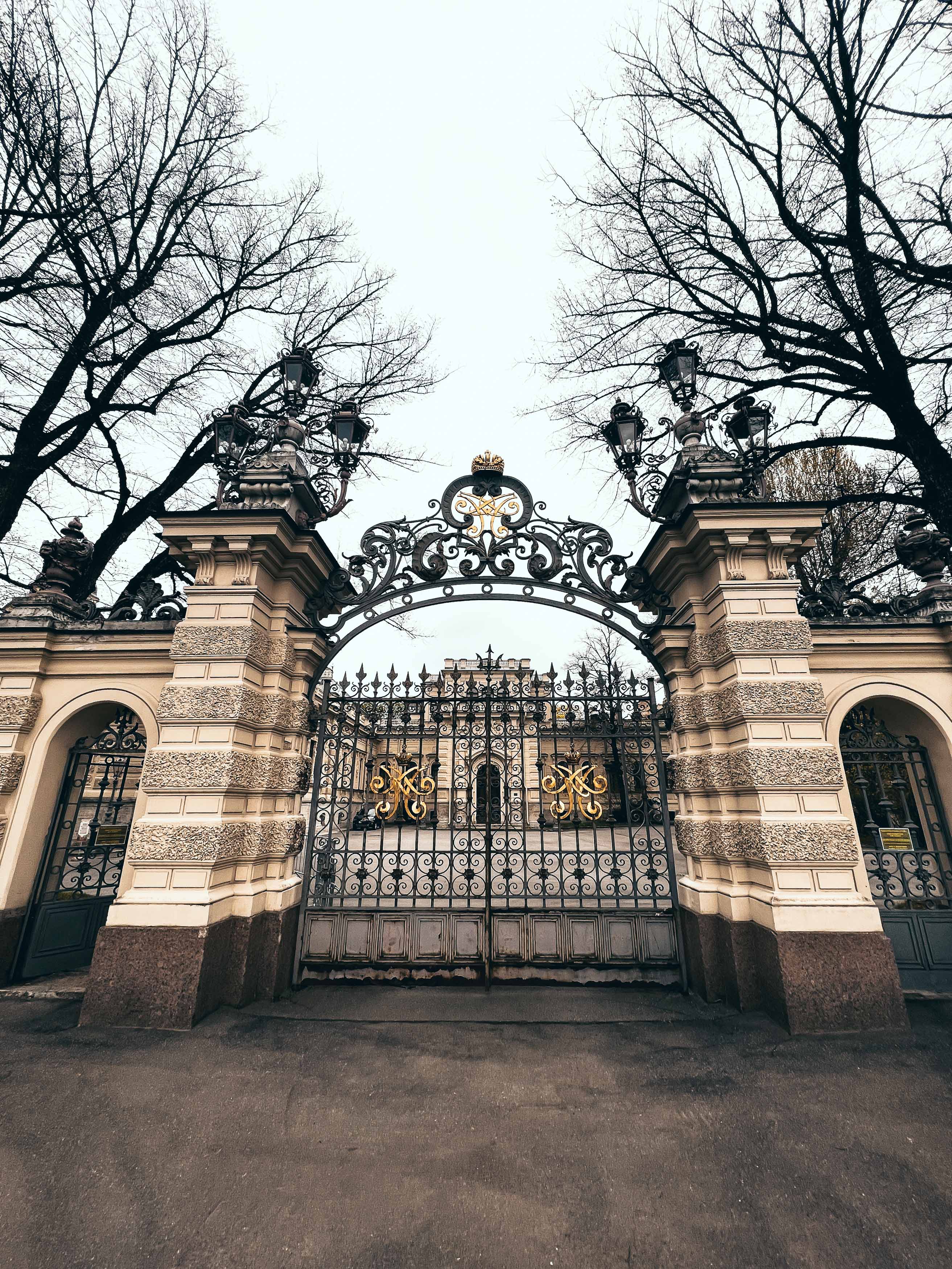Алексеевский дворец в Петербурге