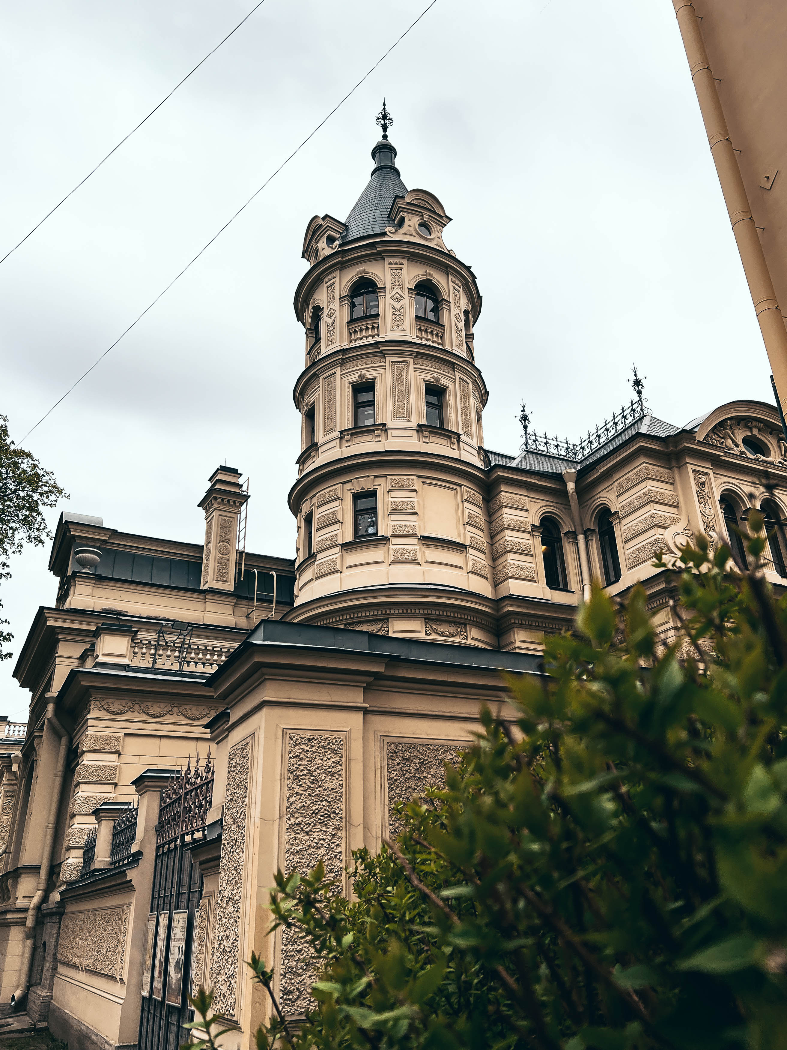 Алексеевский дворец в Петербурге