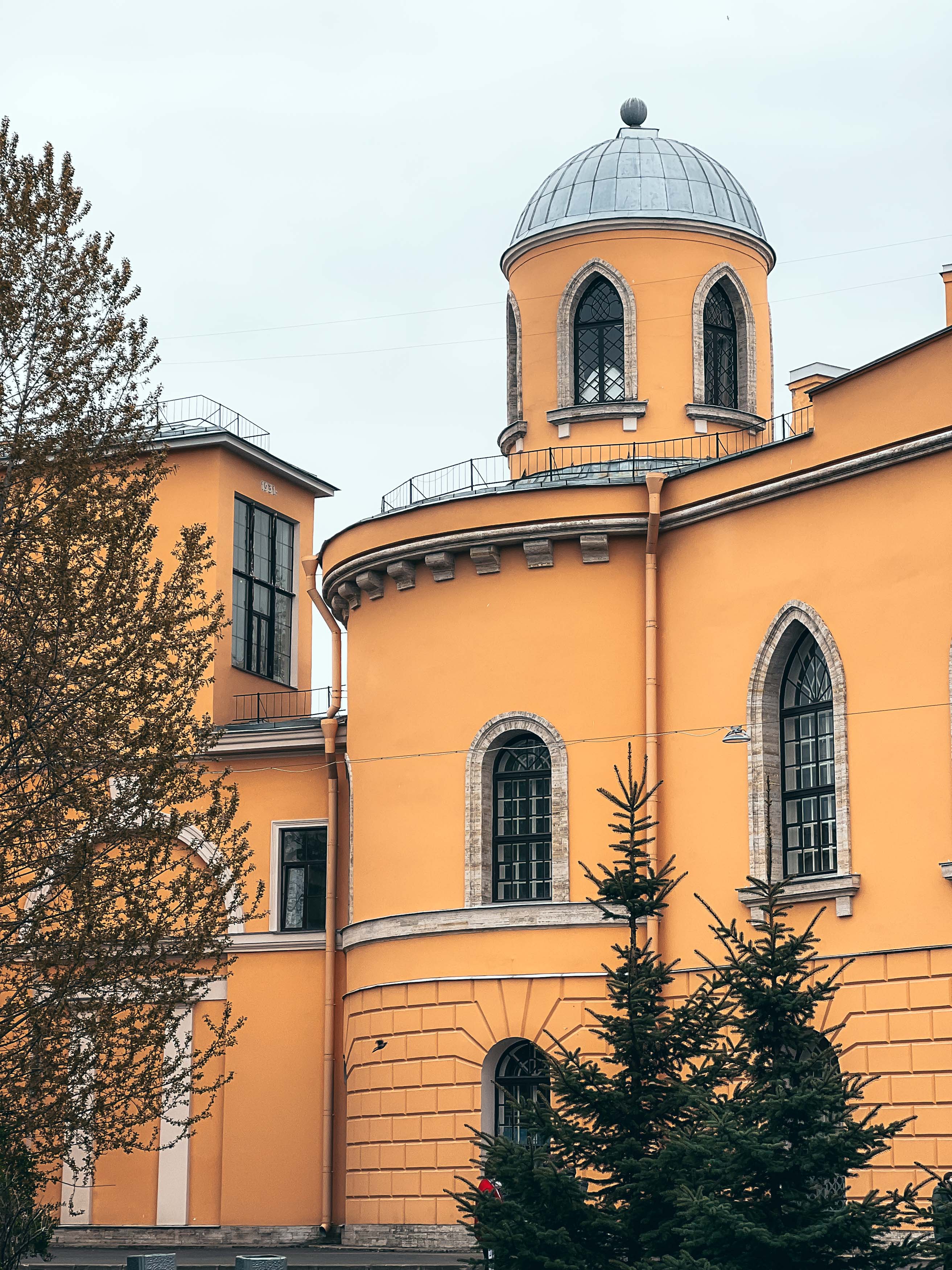 Чесменский дворец в Петербурге