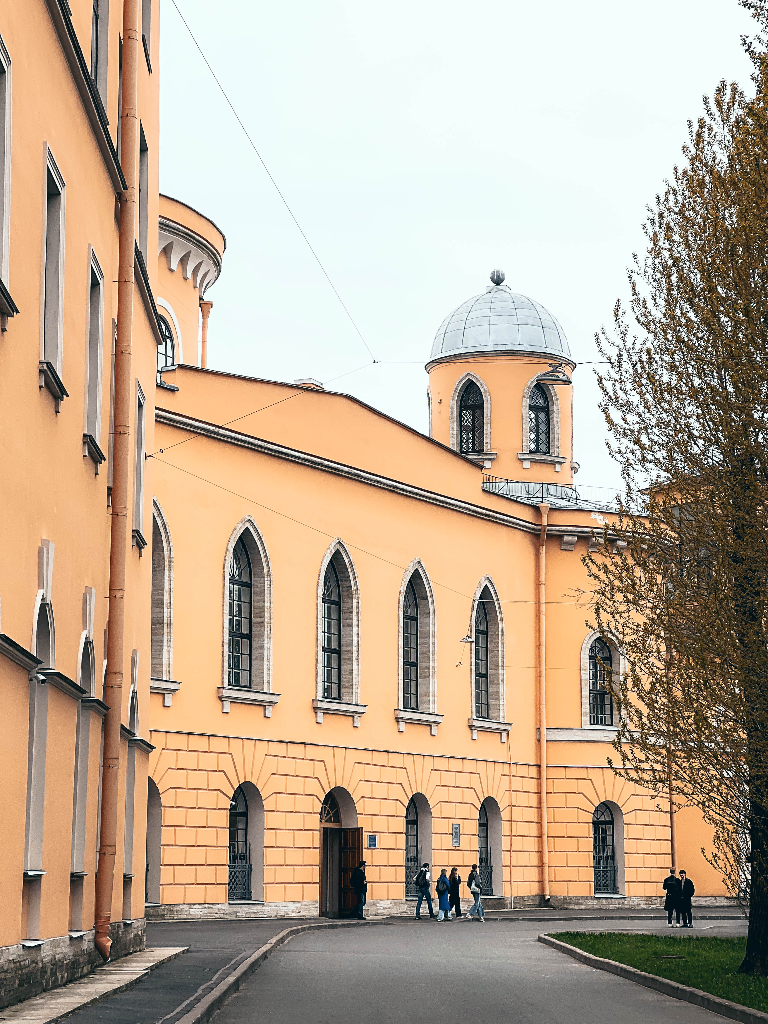 Чесменский дворец в Петербурге