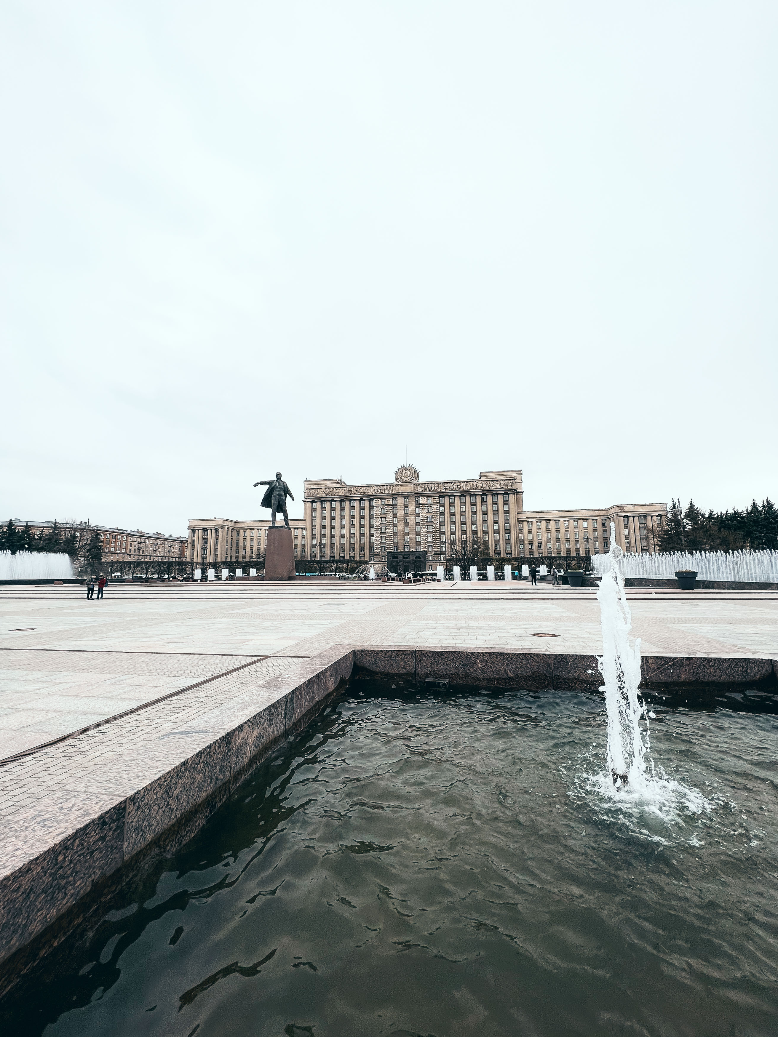 Дом Советов в Петербурге