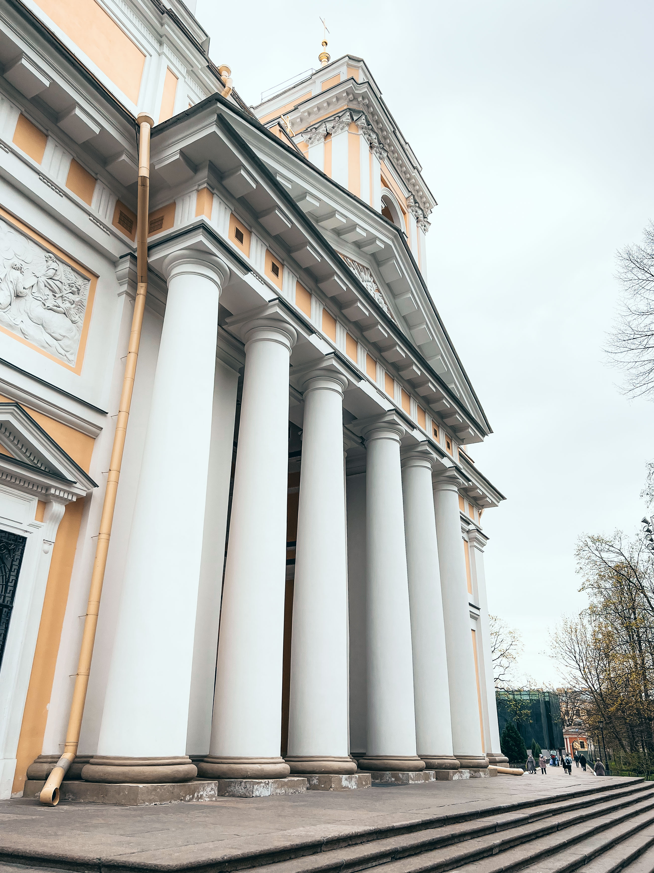 Троицкий собор Александро-Невской лавры