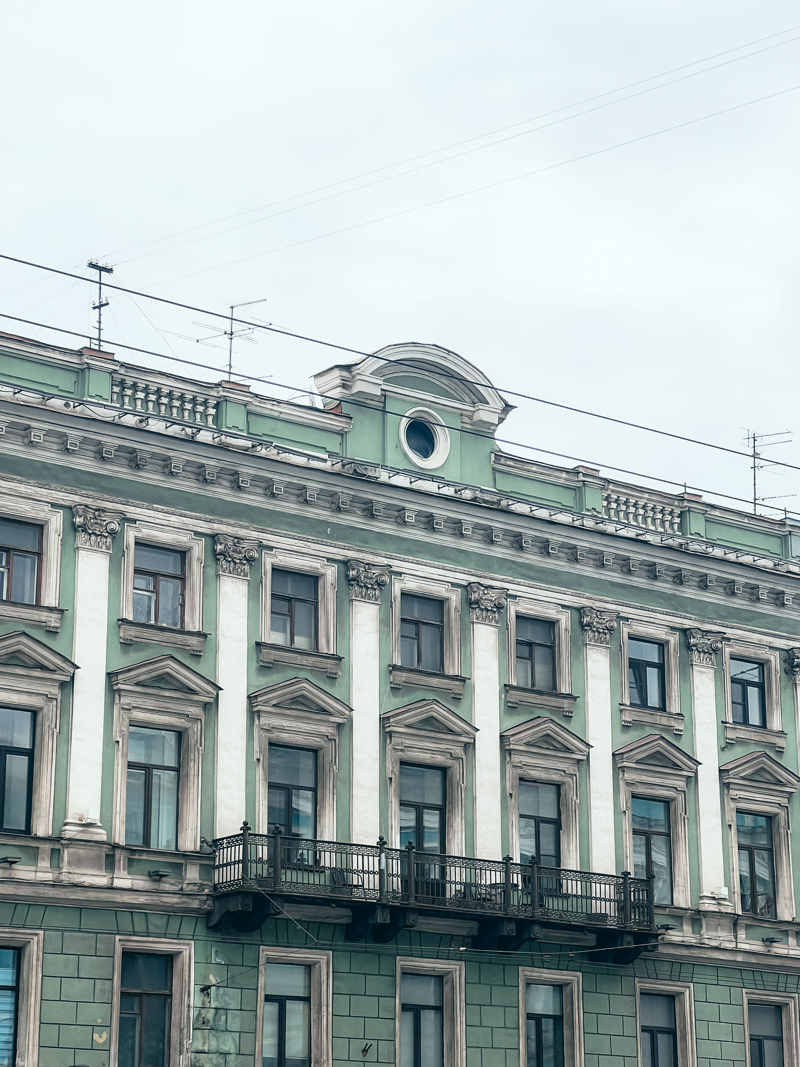Дом Милютиных на Невском, 27: лавки, книги и старые ряды