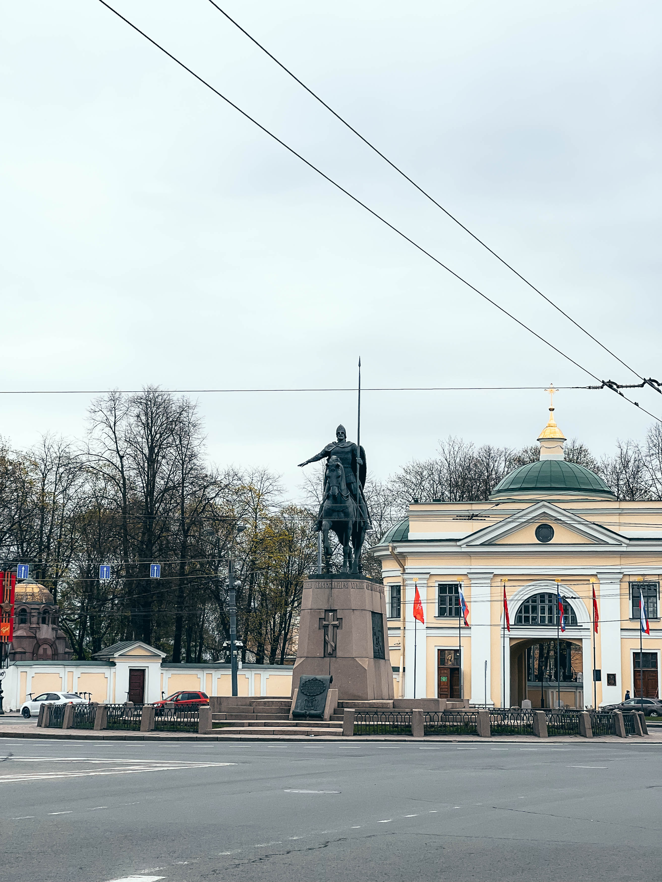 Памятник Александру Невскому