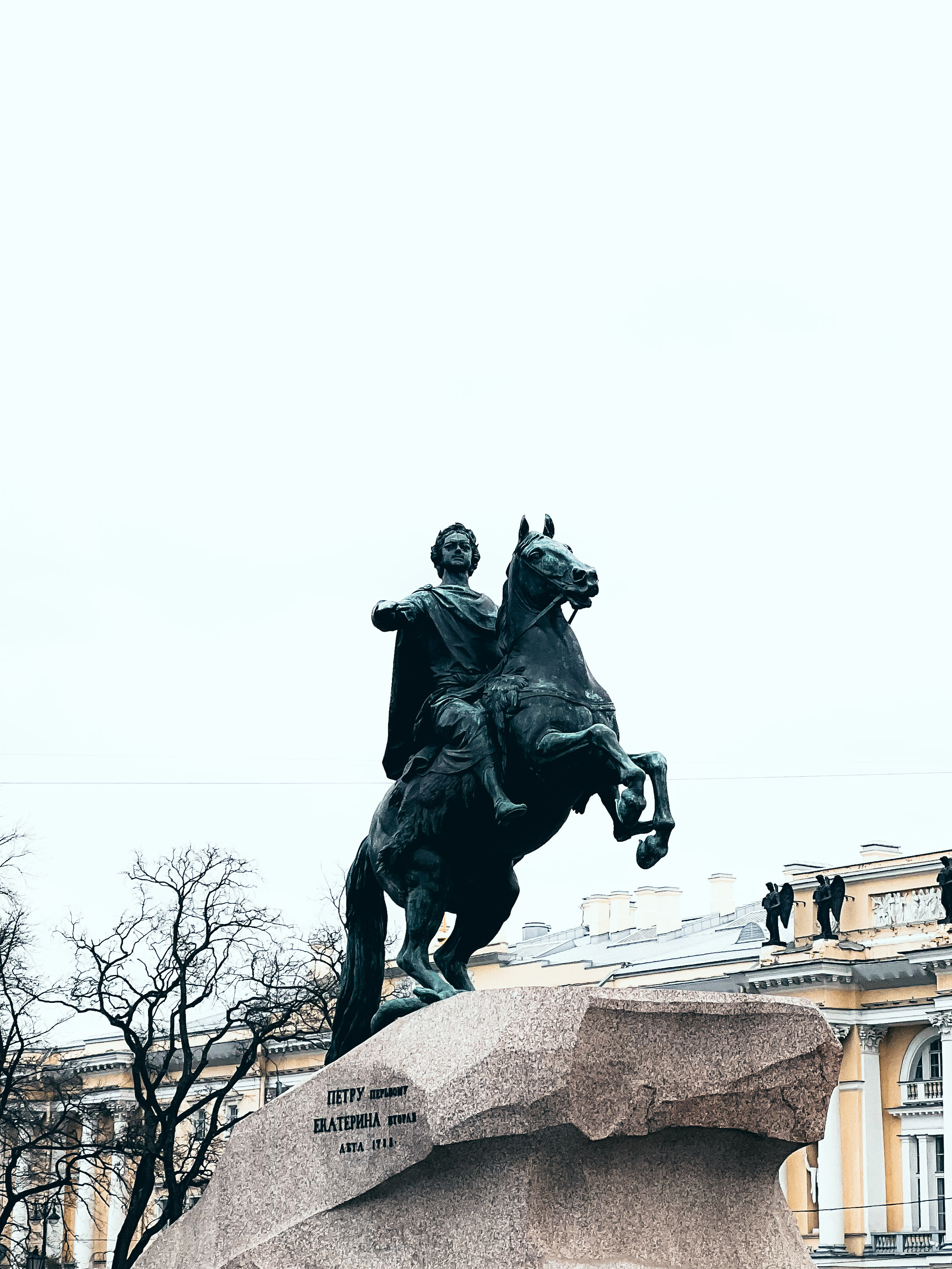 Медный всадник в Петербурге: история и как добраться